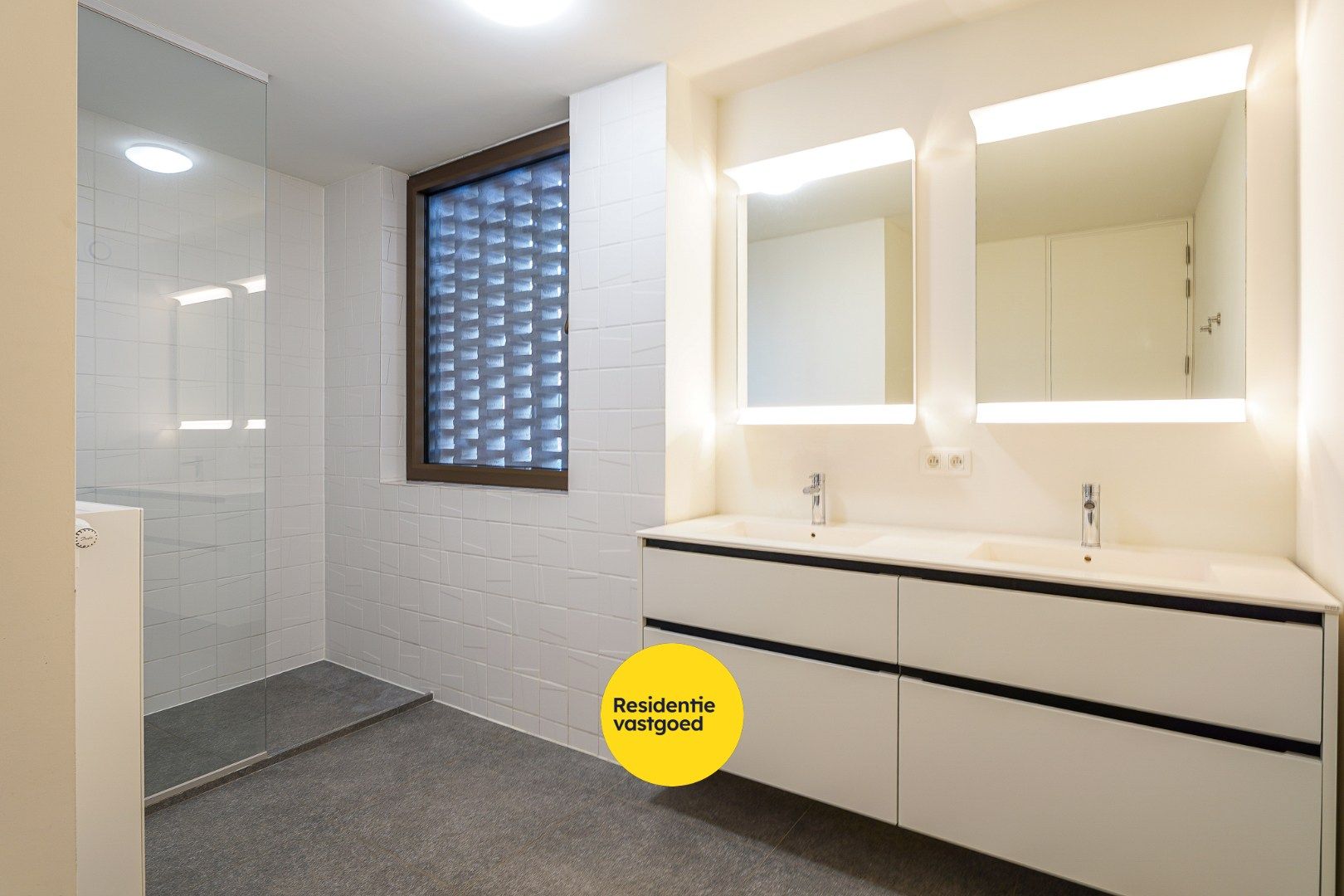 Prachtig modern appartement te huur in het centrum van Jabbeke foto 10