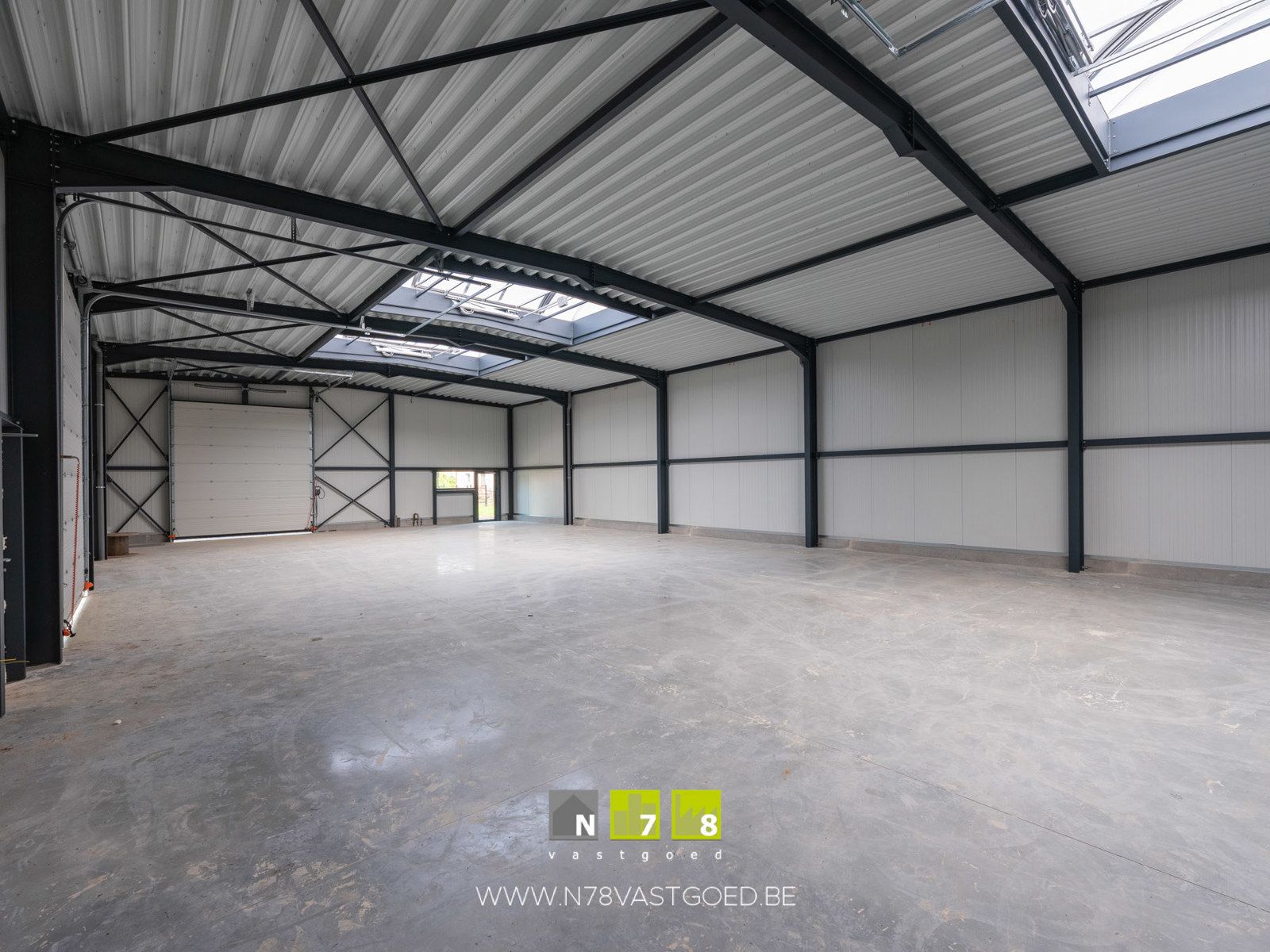 Bedrijfsvastgoed te koop foto 2