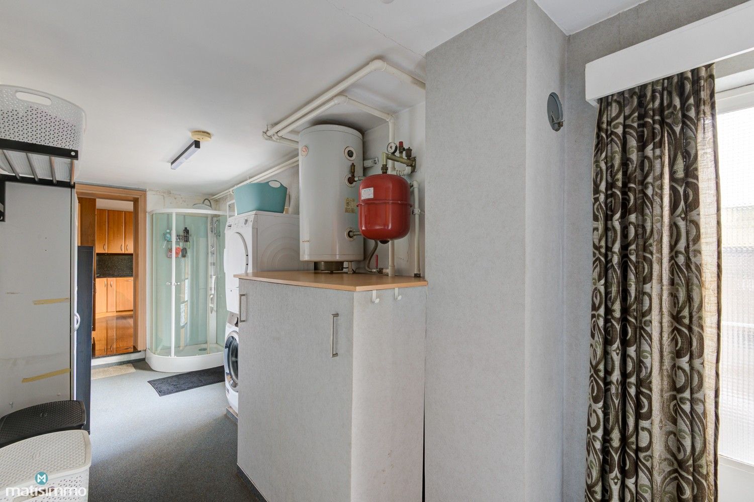 GEZINSWONING MET 3 SLAAPKAMERS, RUIME INPANDIGE GARAGE EN GROTE TUIN TE HOESELT foto 13