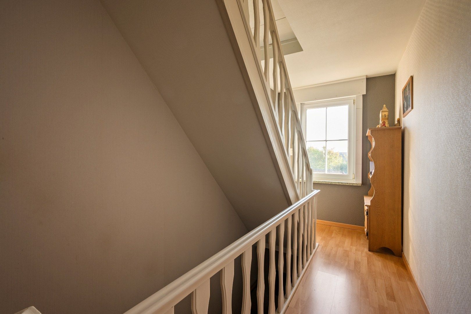 Instapklare halfopen woning met 3 slaapkamers, garage, tuin en mancave in Mesen foto 12