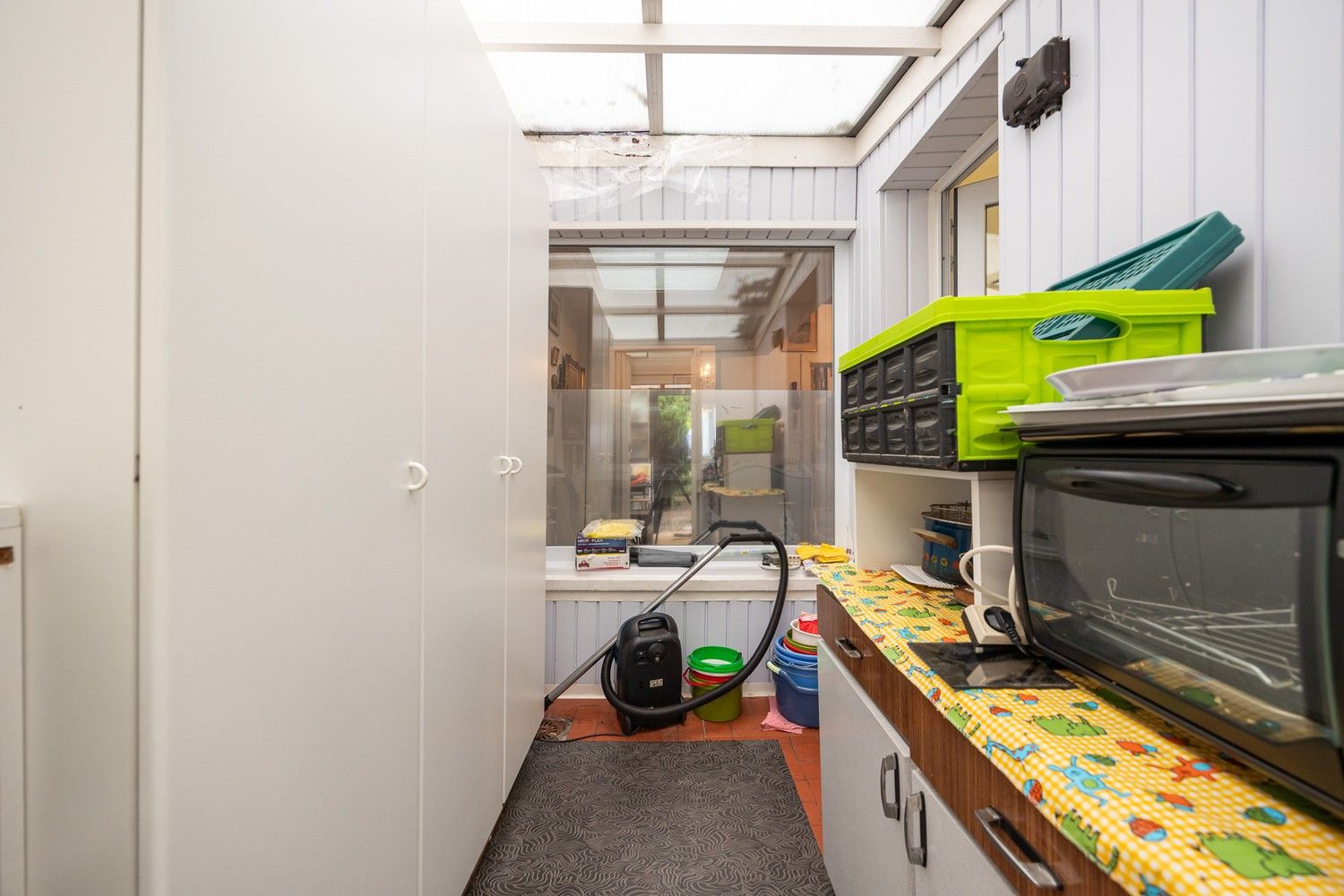Te renoveren opbrengsteigendom met 3 éénslaapkamerappartementen nabij het Boekenbergpark foto 6