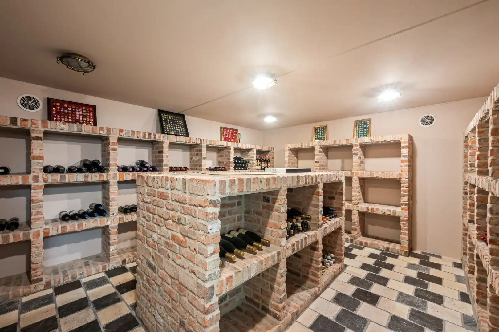 Recente halfopen woning met 3 slaapkamers, lift, garage en tuin op topligging in Ieper foto 23