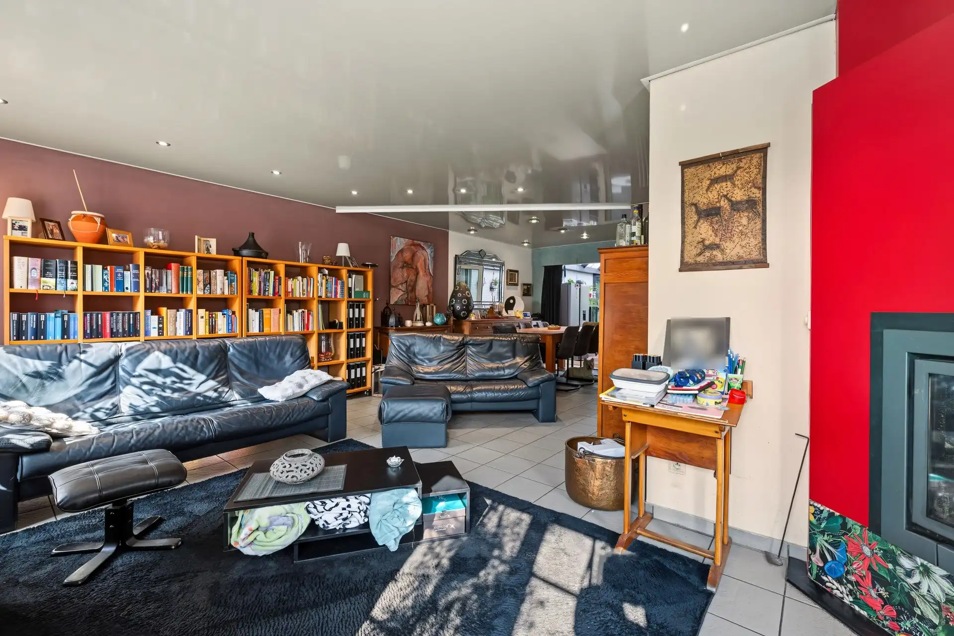 Uitstekend gelegen gezinswoning met 3 slaapkamers, losstaande garage en gezellige tuin foto 3