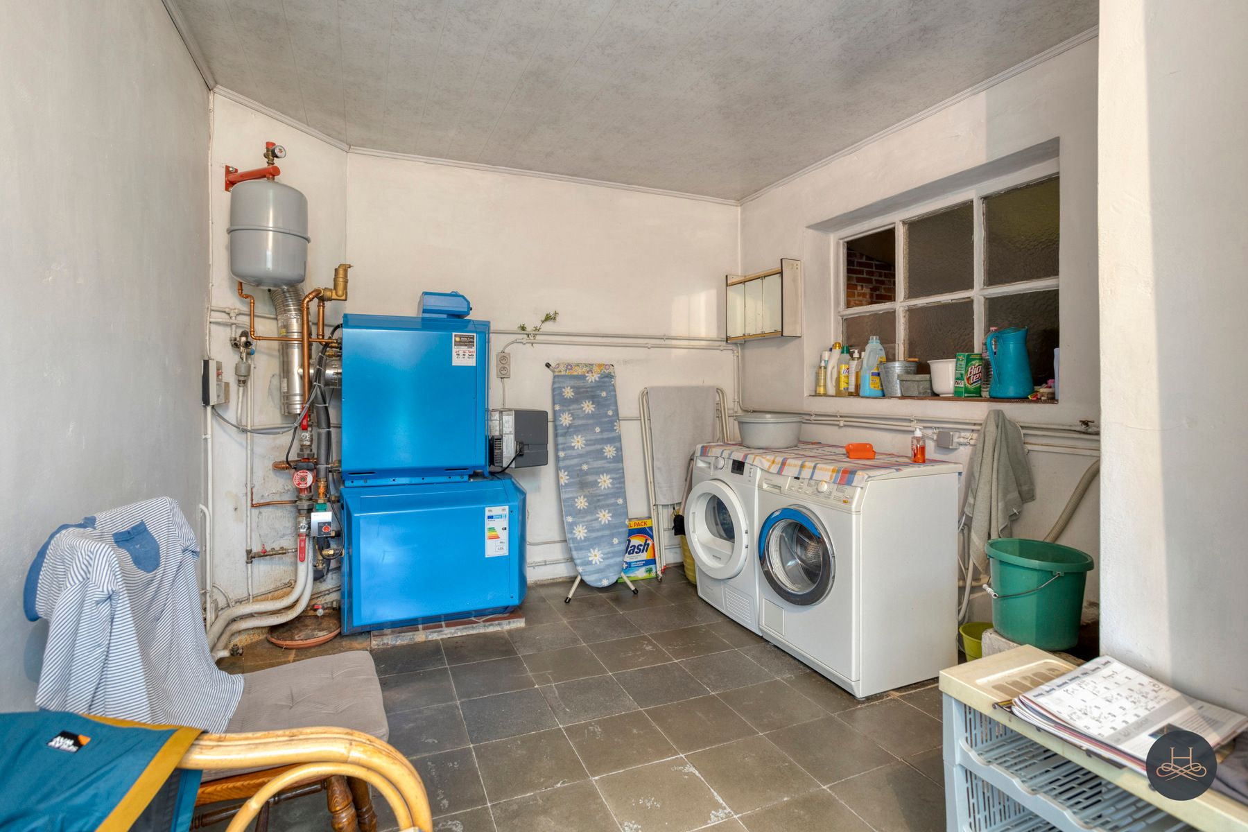 Halfopen woning met tuin en renovatiepotentieel foto 18