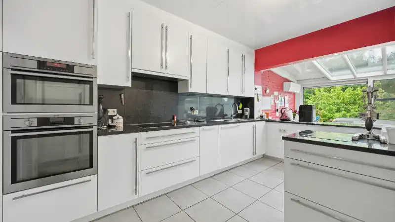 Landhuis  van 210m² op een perceel van 14a72ca foto 9