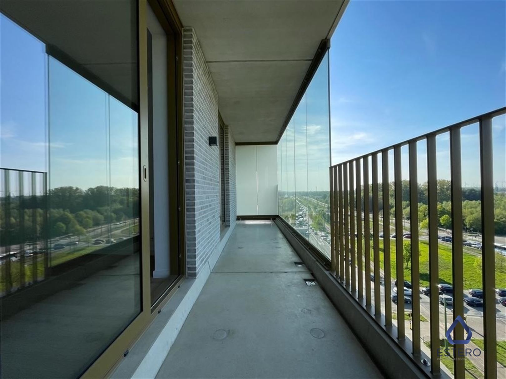Nieuwbouwappartement op een toplocatie gelegen op 7e verdieping foto 10