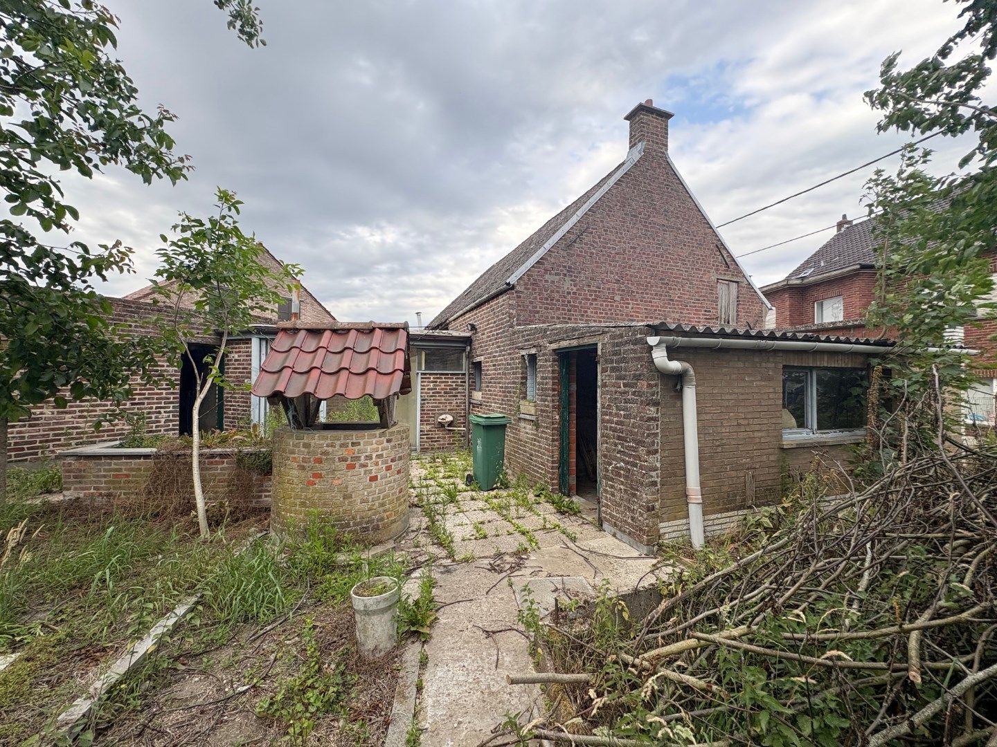 Renovatiepand of bouwgrond foto 13