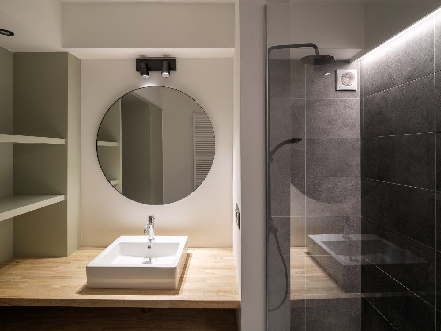 Exclusief hoekappartement met zicht op het Citadelpark foto 11