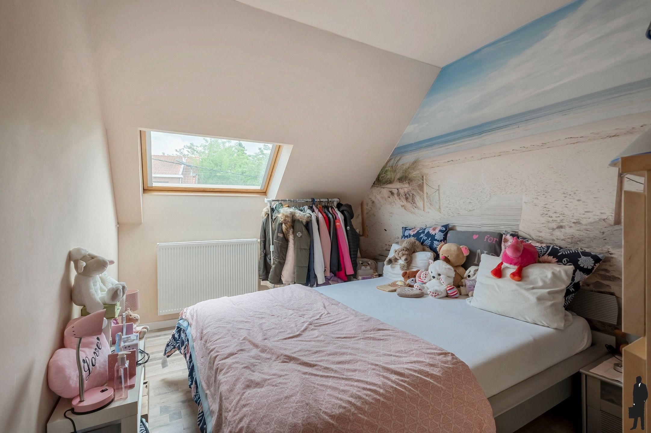 Woning in doodlopende straat met 2 slk, 2 badk en tuin op een perceel van 379 m². foto 8