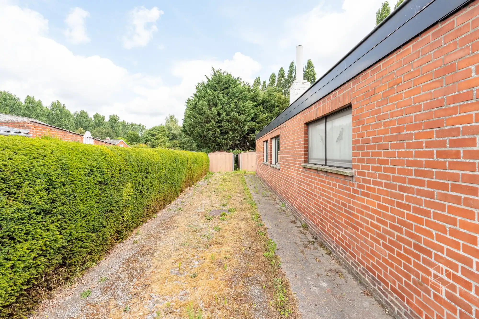 Centraal gelegen gelijkvloerse woning met royale tuin op 1636m² foto 18