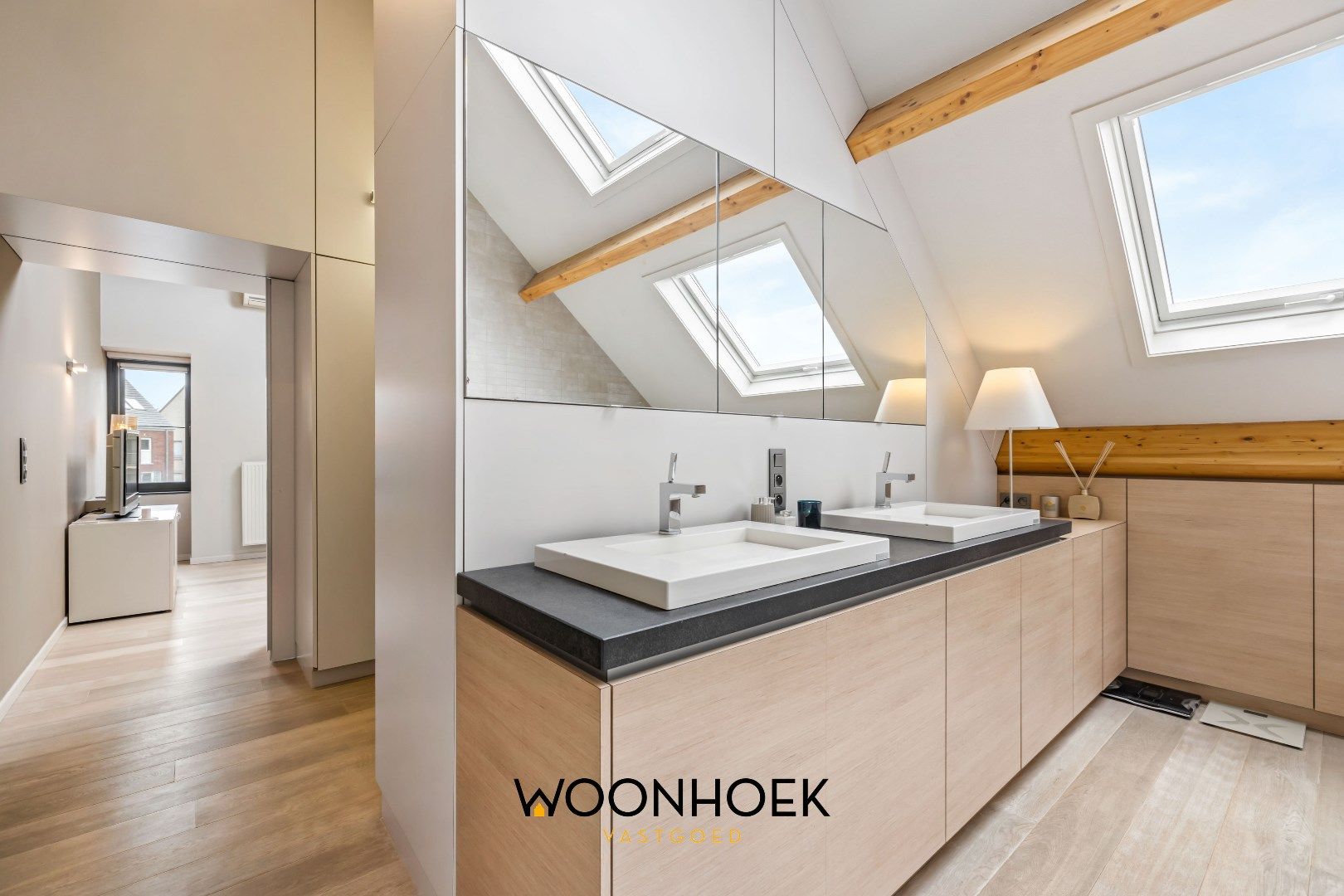Luxueuze, 5 slpk-woning in kindvriendelijke wijk te Sint-Niklaas! foto 14
