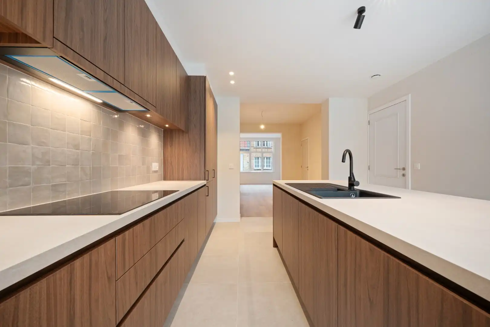 Karaktervol, gerenoveerde burgerwoning in Nieuwpoort (Vernieuwbouw - Epeil 7) – 4 slaapkamers & stadstuin foto 6