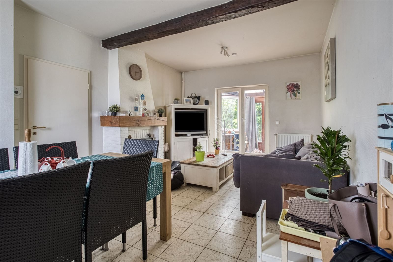 Woning met grote tuin te Dworp foto 6