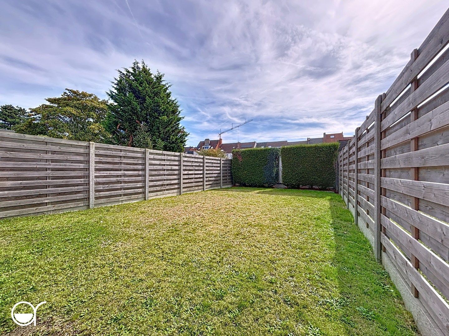 Ruime woning met zuidgerichte tuin, garage, kelder en zolder in hartje Gentbrugge foto 12