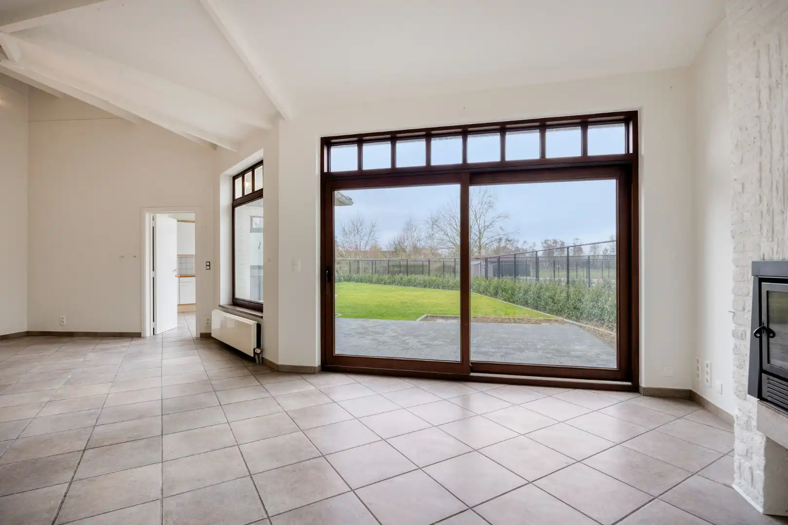 Instapklare gezinswoning met praktijkruimte foto 9