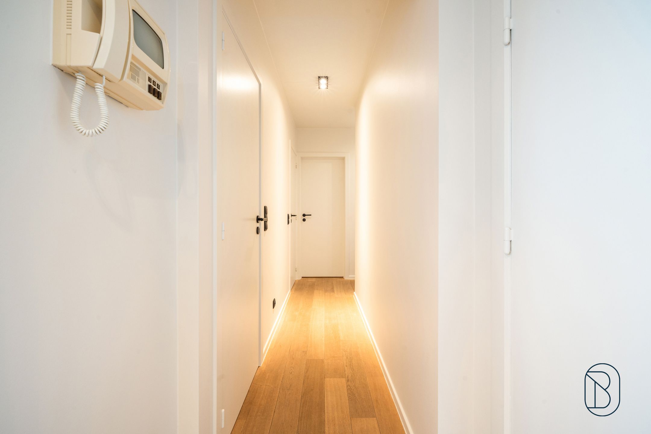 Centraal gelegen dakappartement met 2 slk en terras!  foto 7