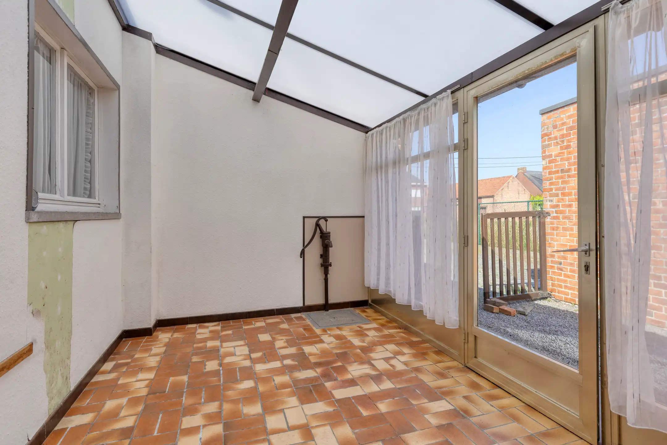 Charmante op te frissen woning met groen uitzicht foto 11
