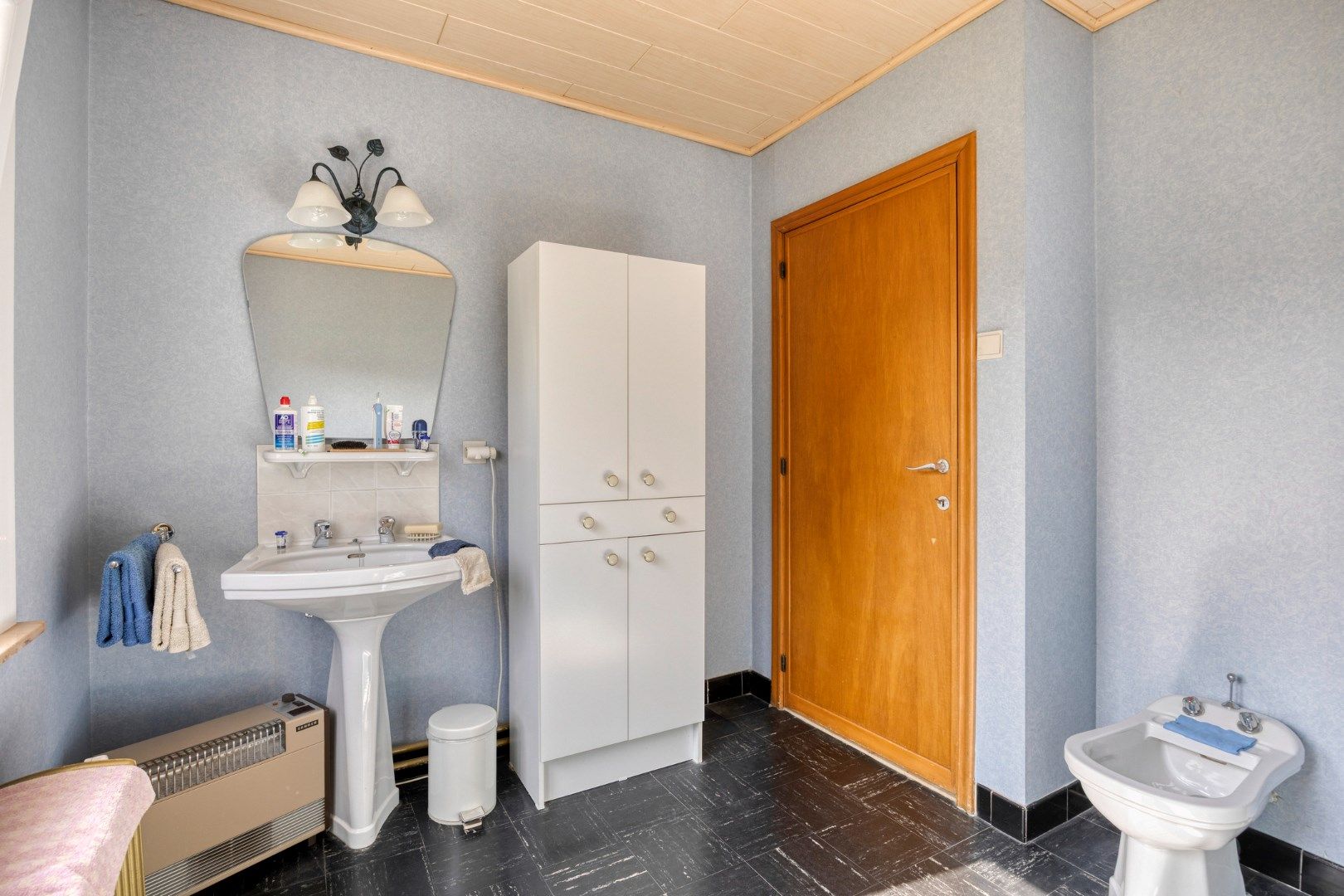 Vrijstaande woning met 3 slpks op een prachtig perceel van 1.060 m² !  foto 13