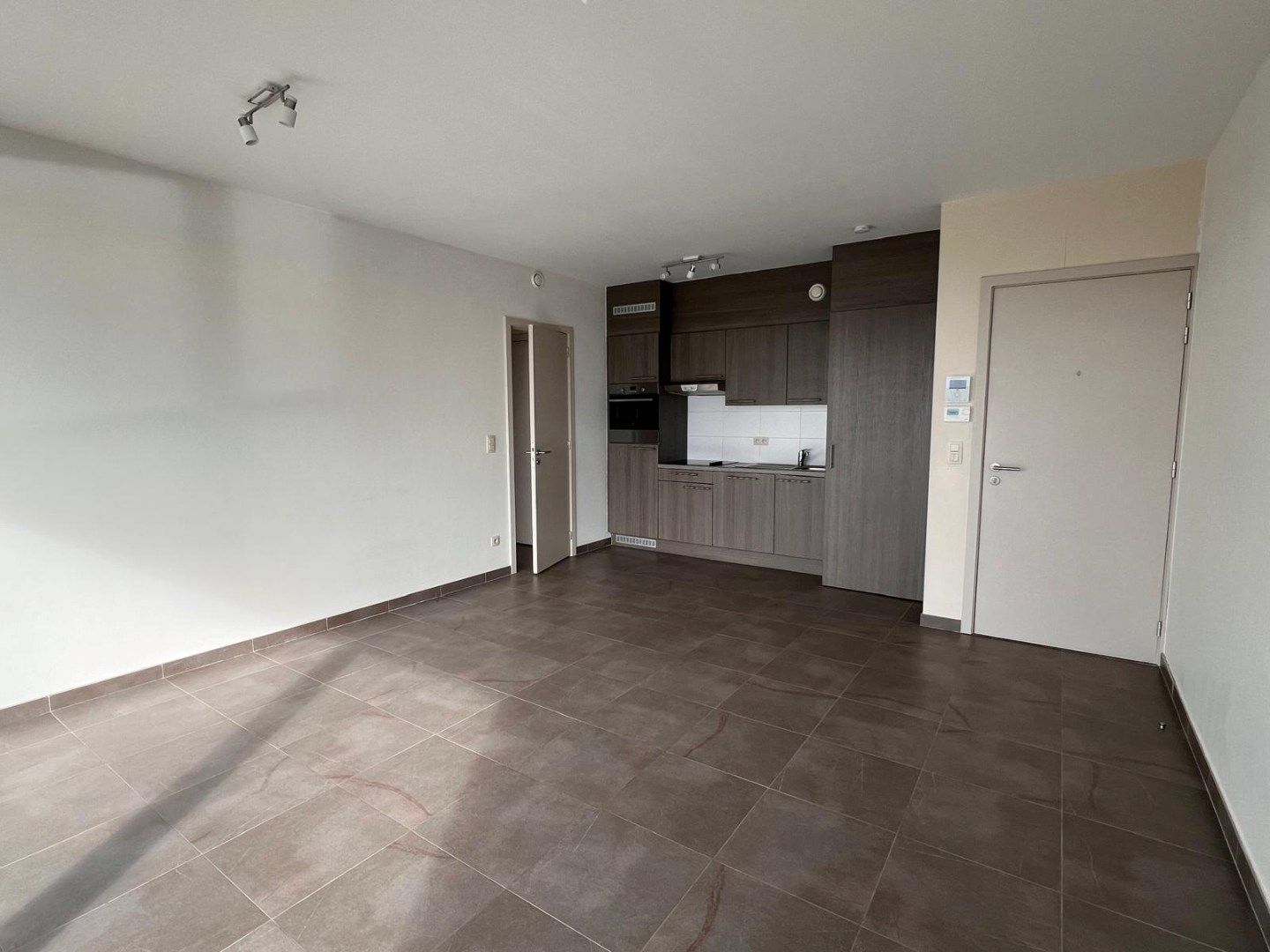 Appartement met 1 slaapkamer, kelder en overdekte staanplaats foto 3