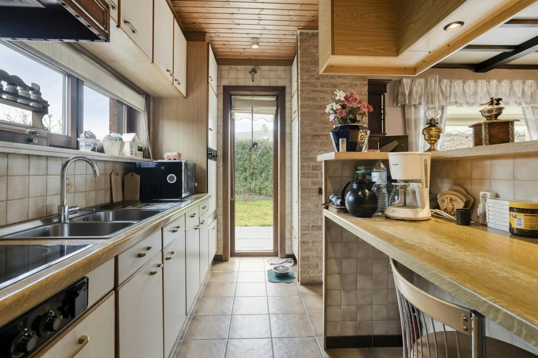 Vrijstaand huis met 4 slaapkamers te Assebroek  foto 6