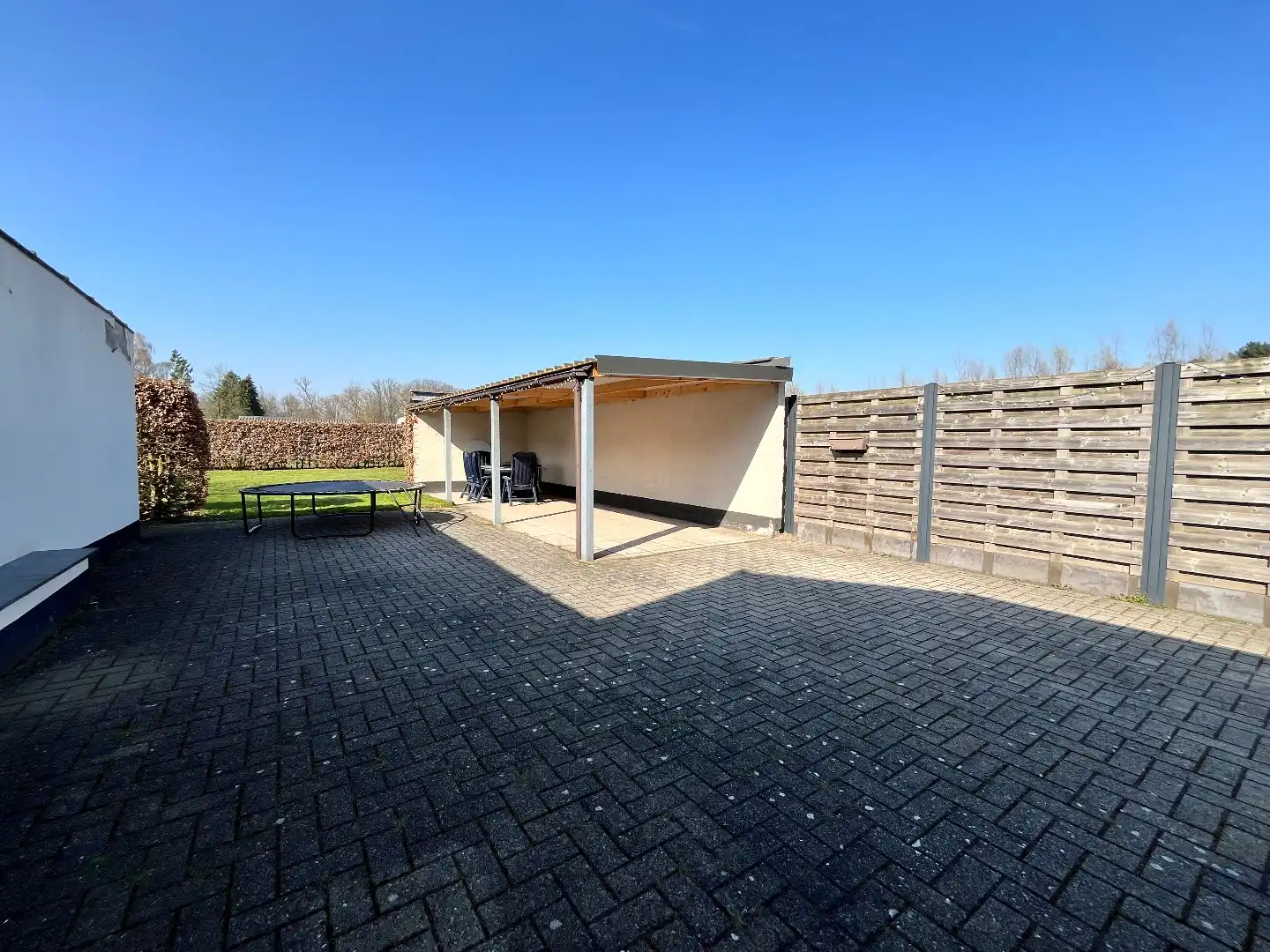 Charmante woning in groene woonomgeving foto 19