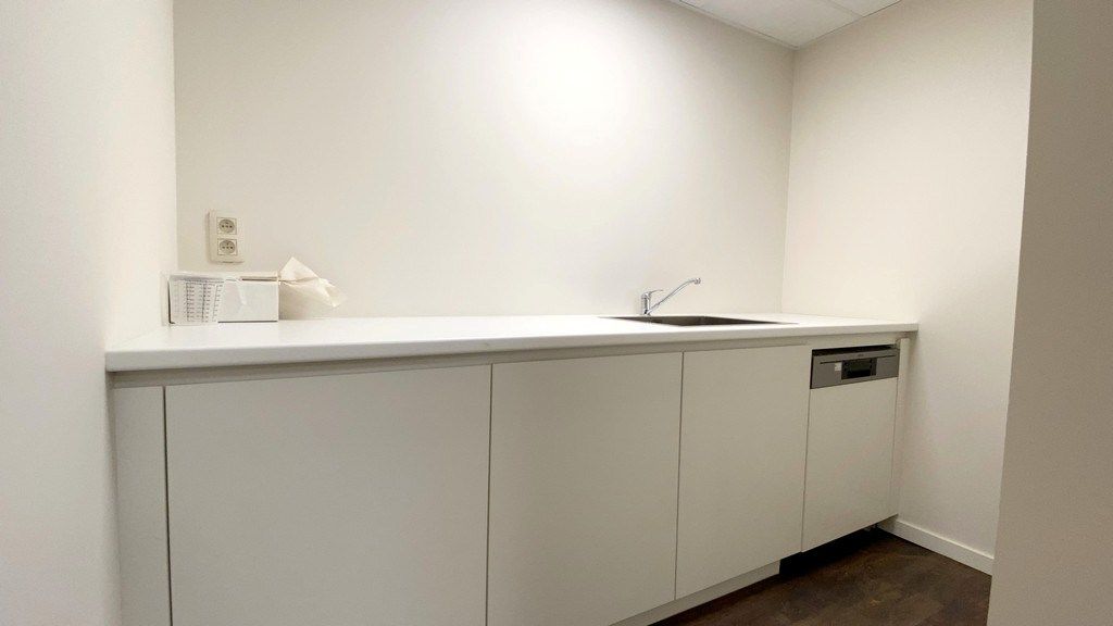 Kantoren te huur in voormalige directeurswoning in Gent foto 19