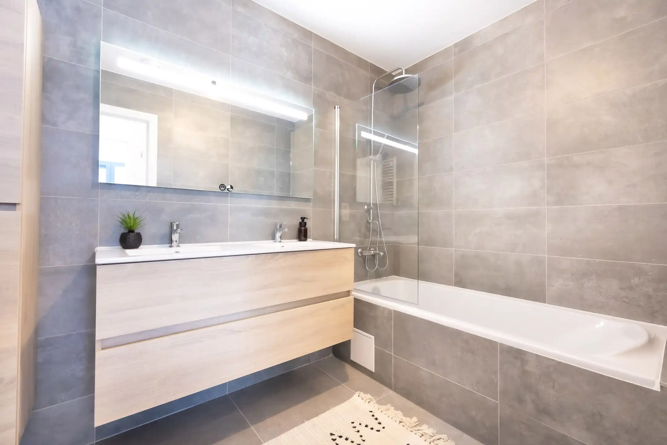 Prachtig nieuw duplex met 2 slaapkamers van ± 99m² foto 7