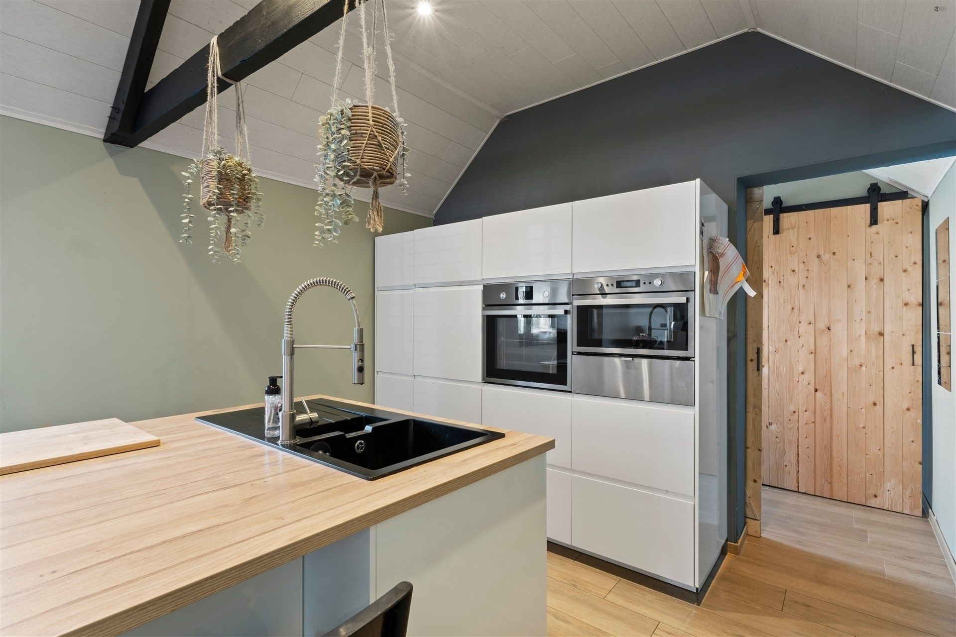 Open bebouwing op 1341m² grond.  foto 8