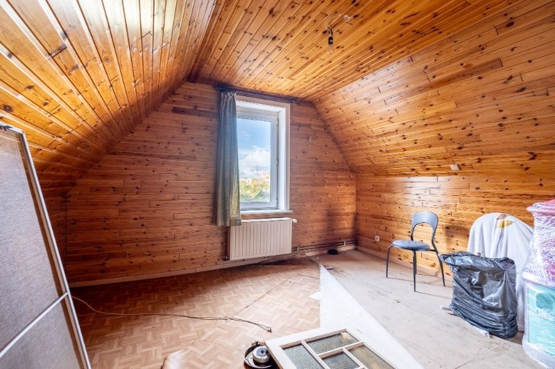 Commercieel handelspand met bovenliggende woonst op de Markt van Ingelmunster foto 20