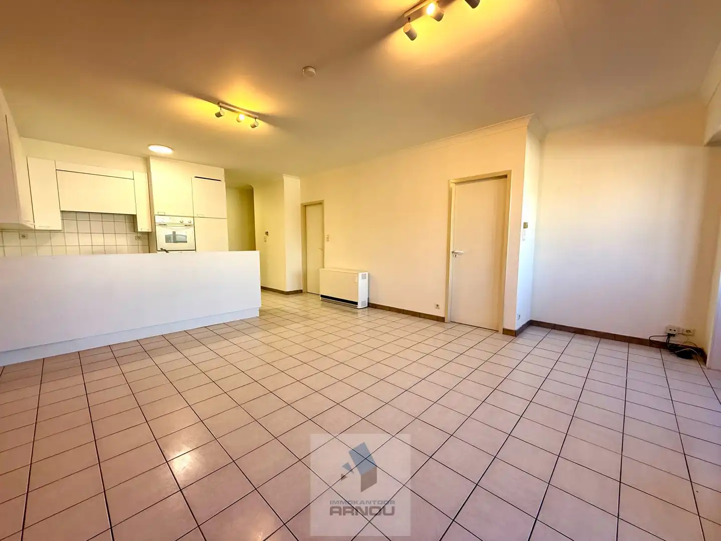 Centraal gelegen appartement met 1 slaapkamer foto 6