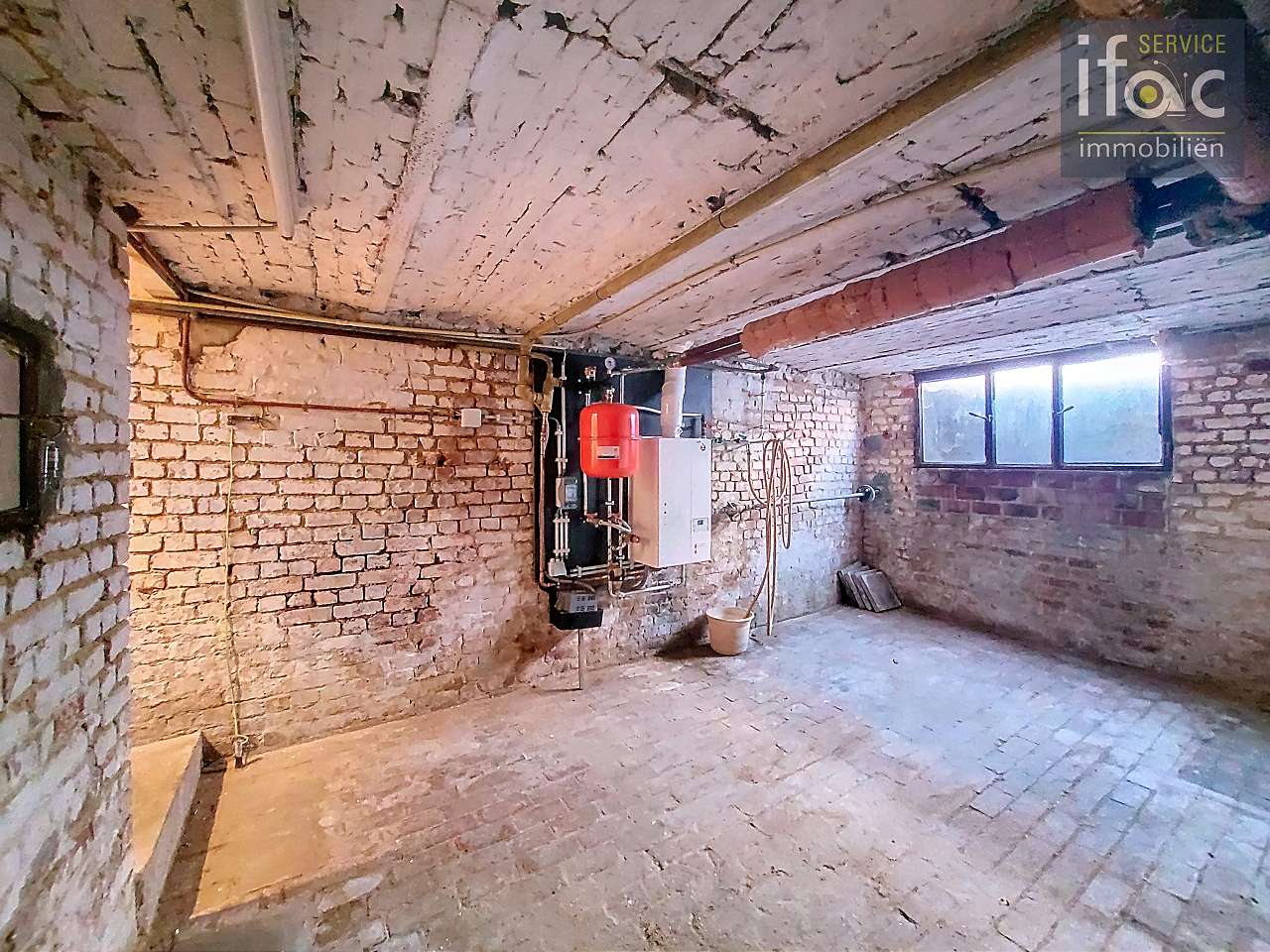 Rijhuis te koop foto 21