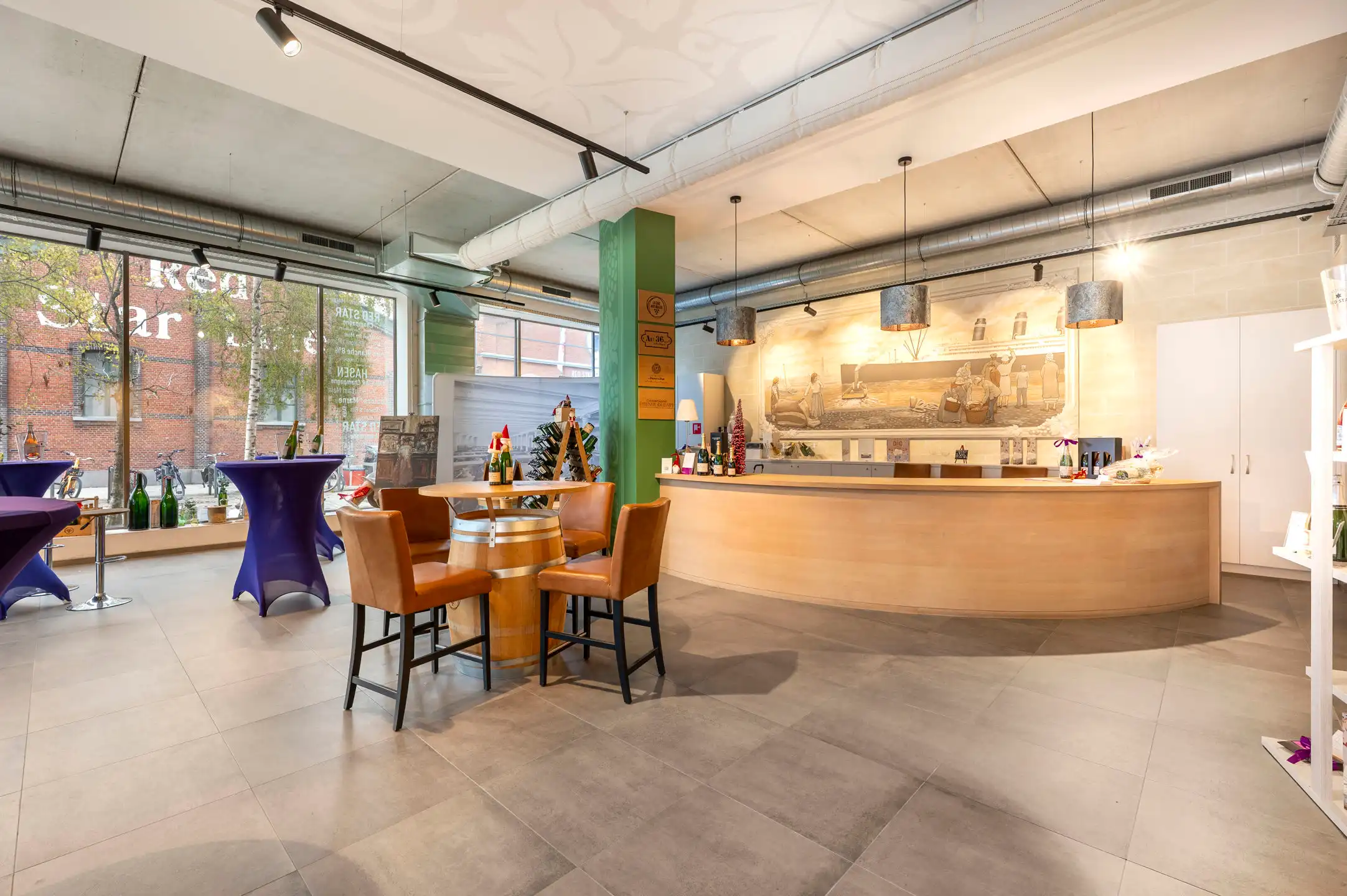 EILANDJE. Commerciële ruimte aan Red Star Line museum. foto 8