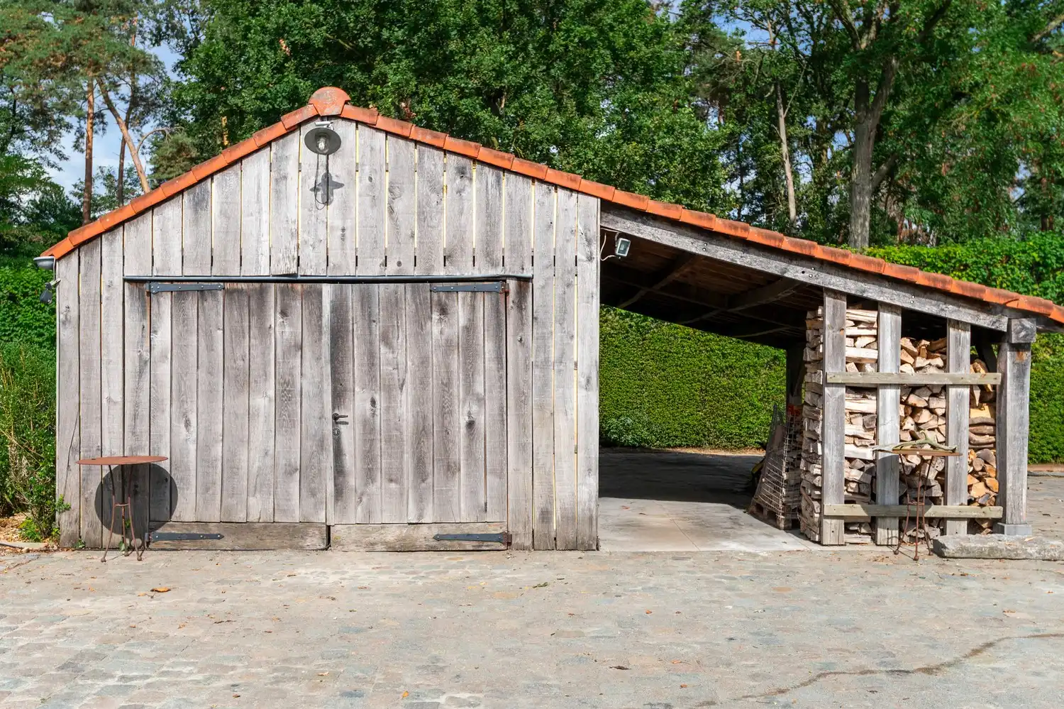 Gerenoveerde villa met bijgebouw en vijver op een perceel van 1,8 ha te Putte foto 33
