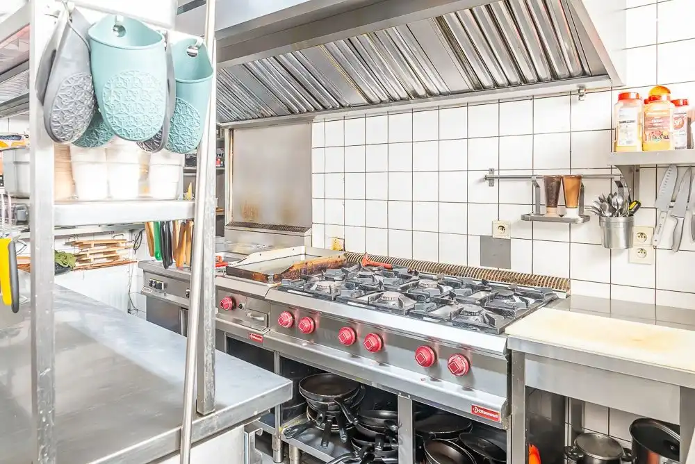 Brasserie De Wissel: een bewezen, volledig operationele horecazaak overnemen zonder vanaf nul te moeten starten! foto 36
