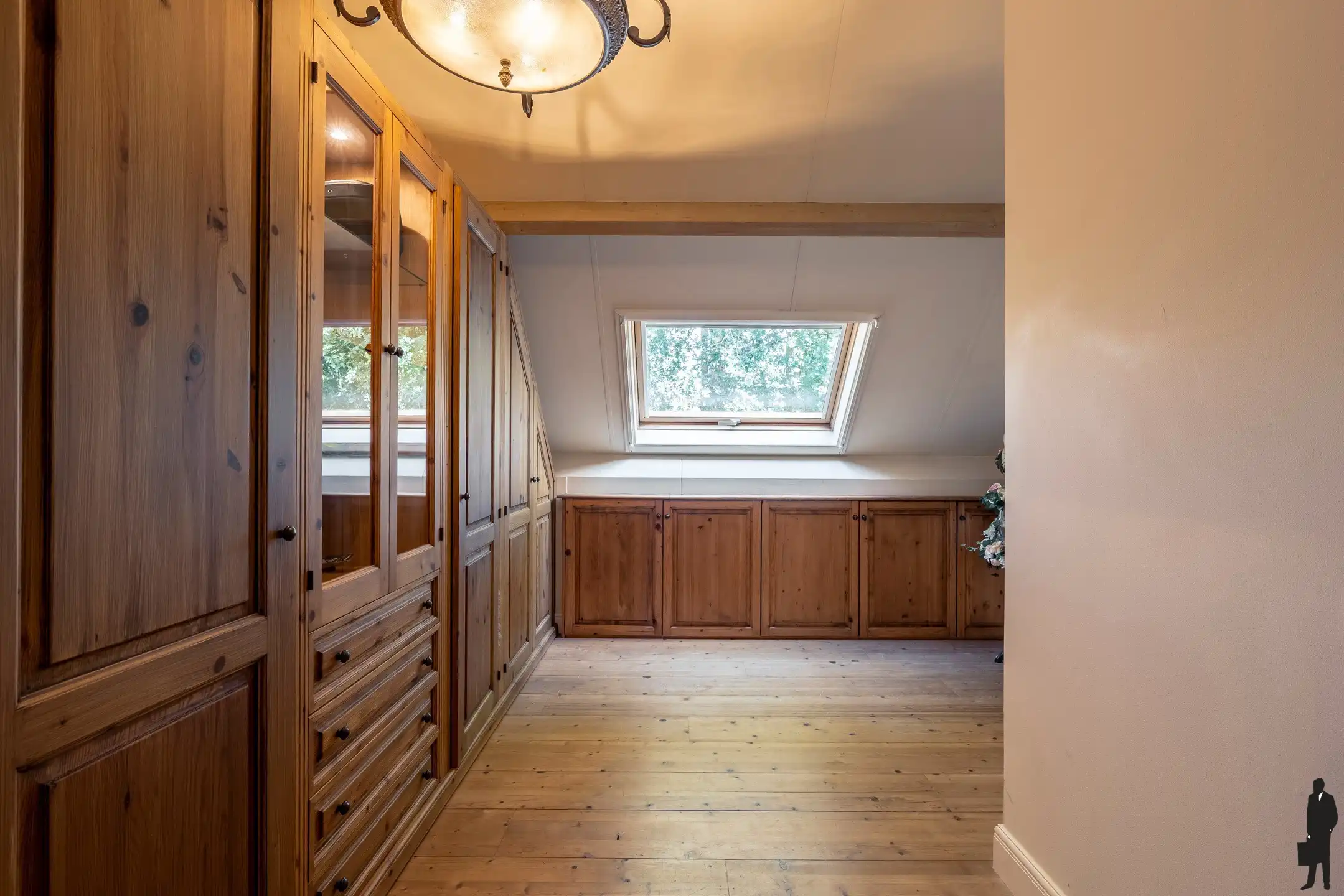 Tijdloze villa met 5 slks, 2 bdks en buitenzwembad foto 24