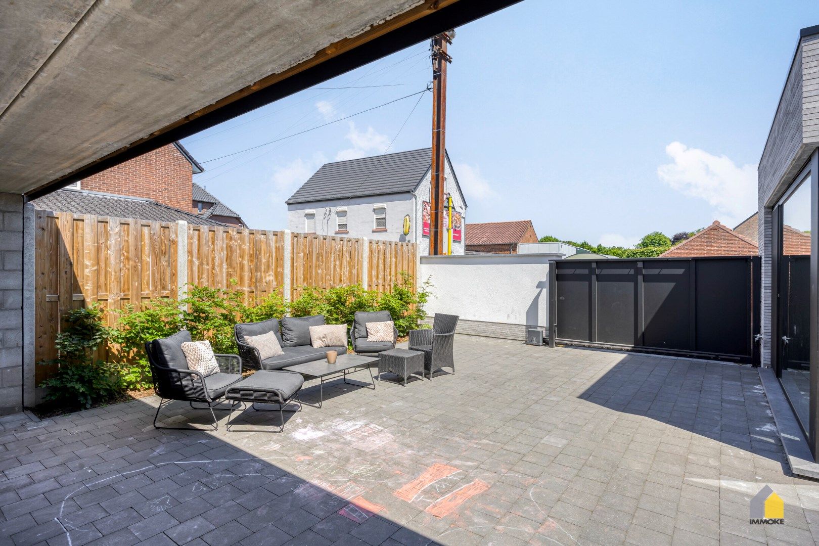 Energiezuinige patiowoning met 3 slpks, buro, hobbykamer en dubbele carport. foto 18