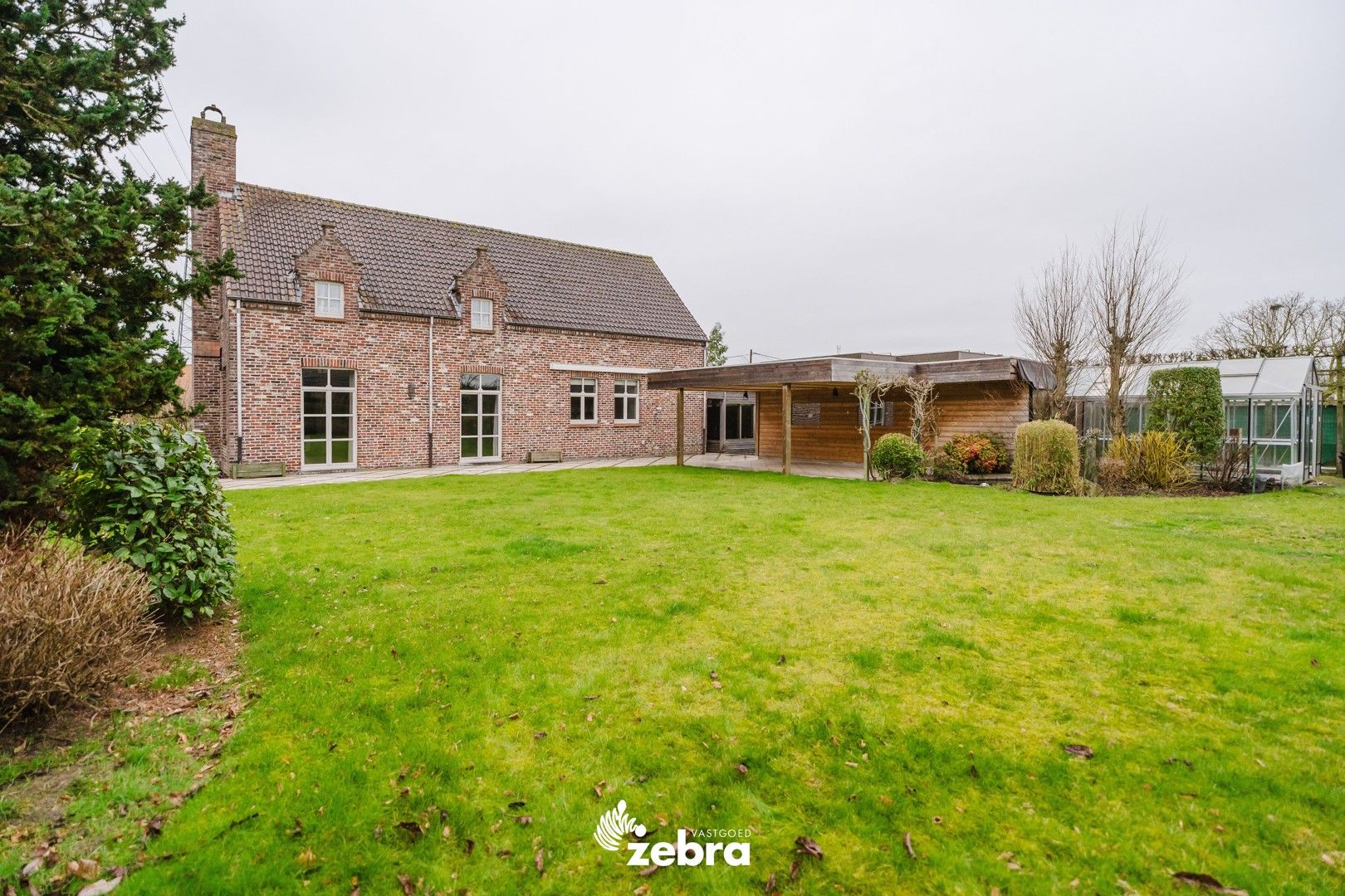 Prachtige charmante villa op een toplocatie te Rumbeke! foto 14