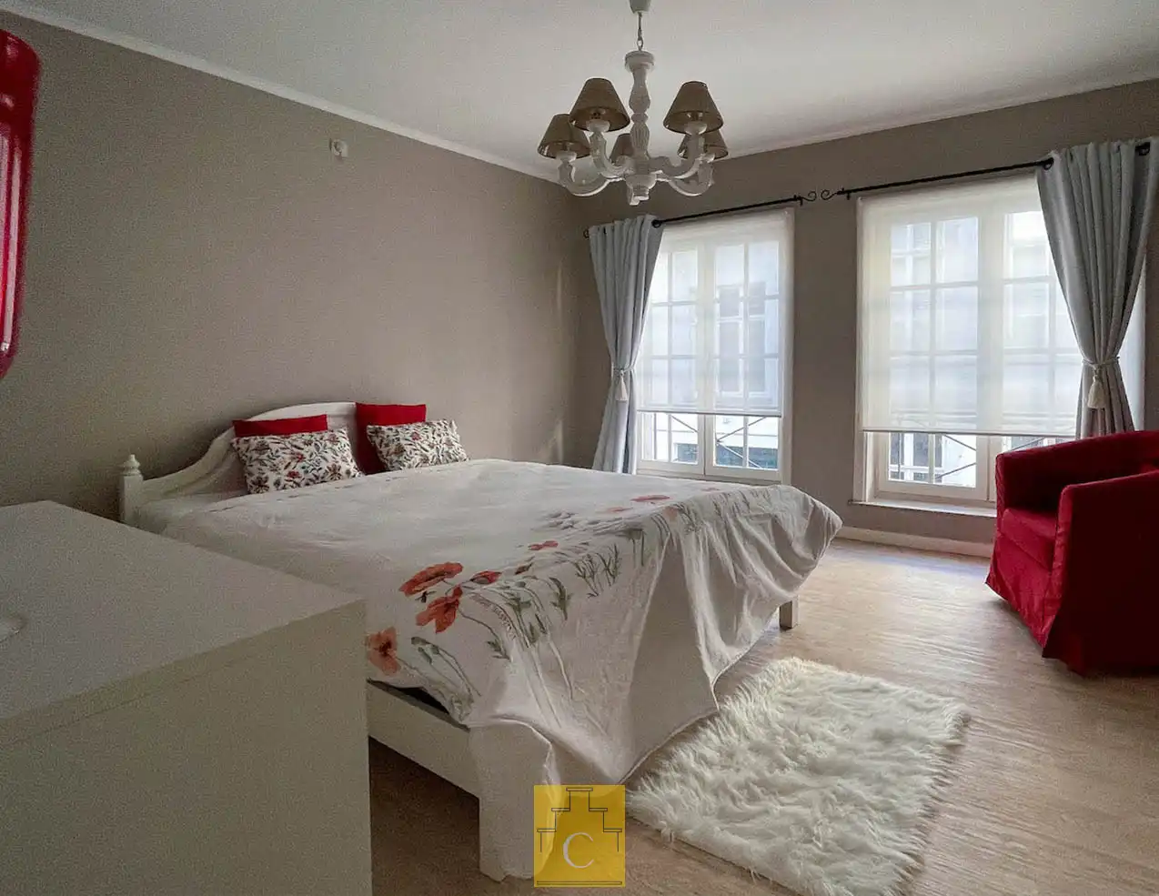 charmant handelspand met woonst, aparte ingang, op topligging in het hart van Brugge foto 16