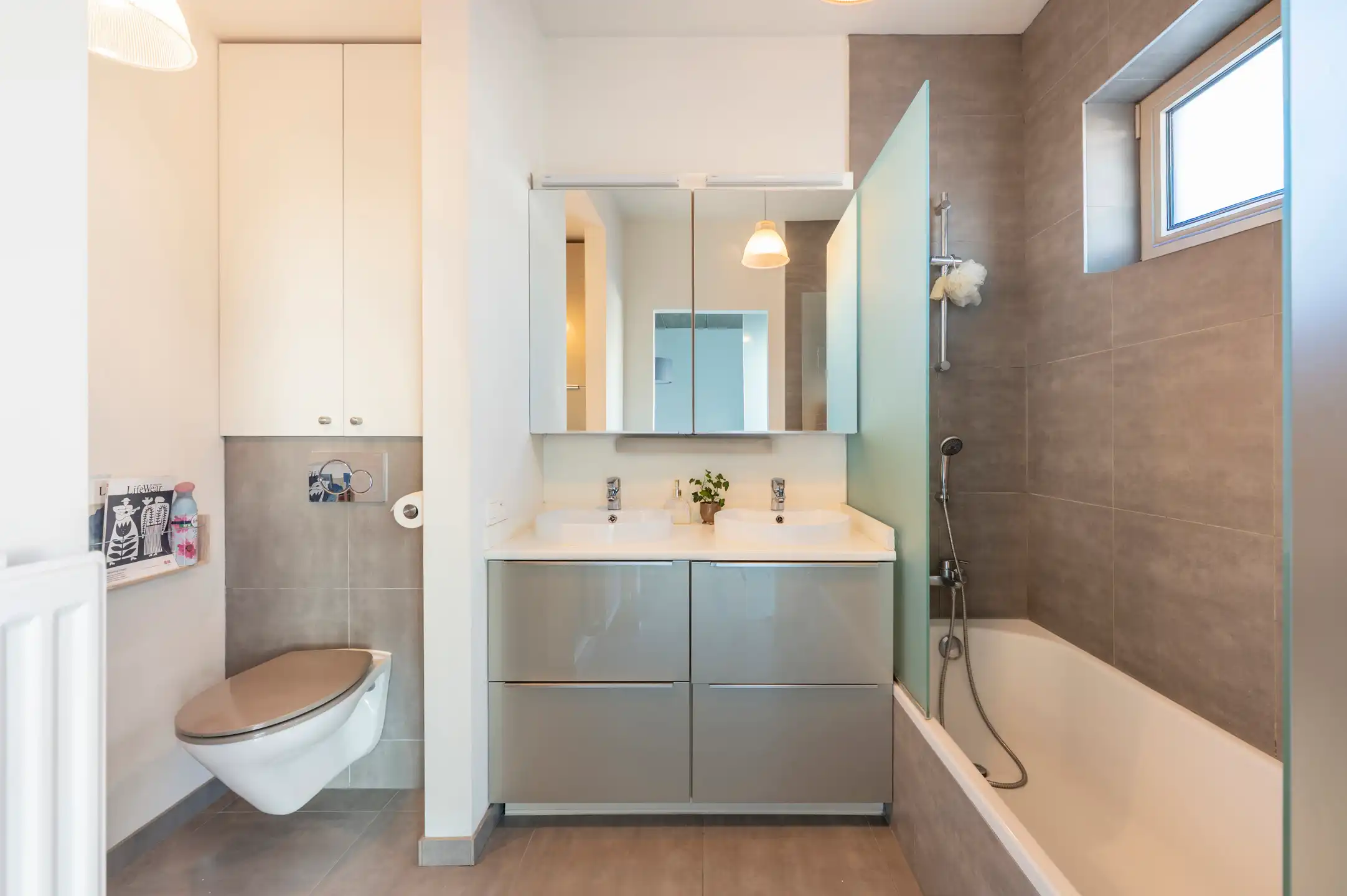 Antwerpen-eliandje. Appartement met zicht op water! foto 9