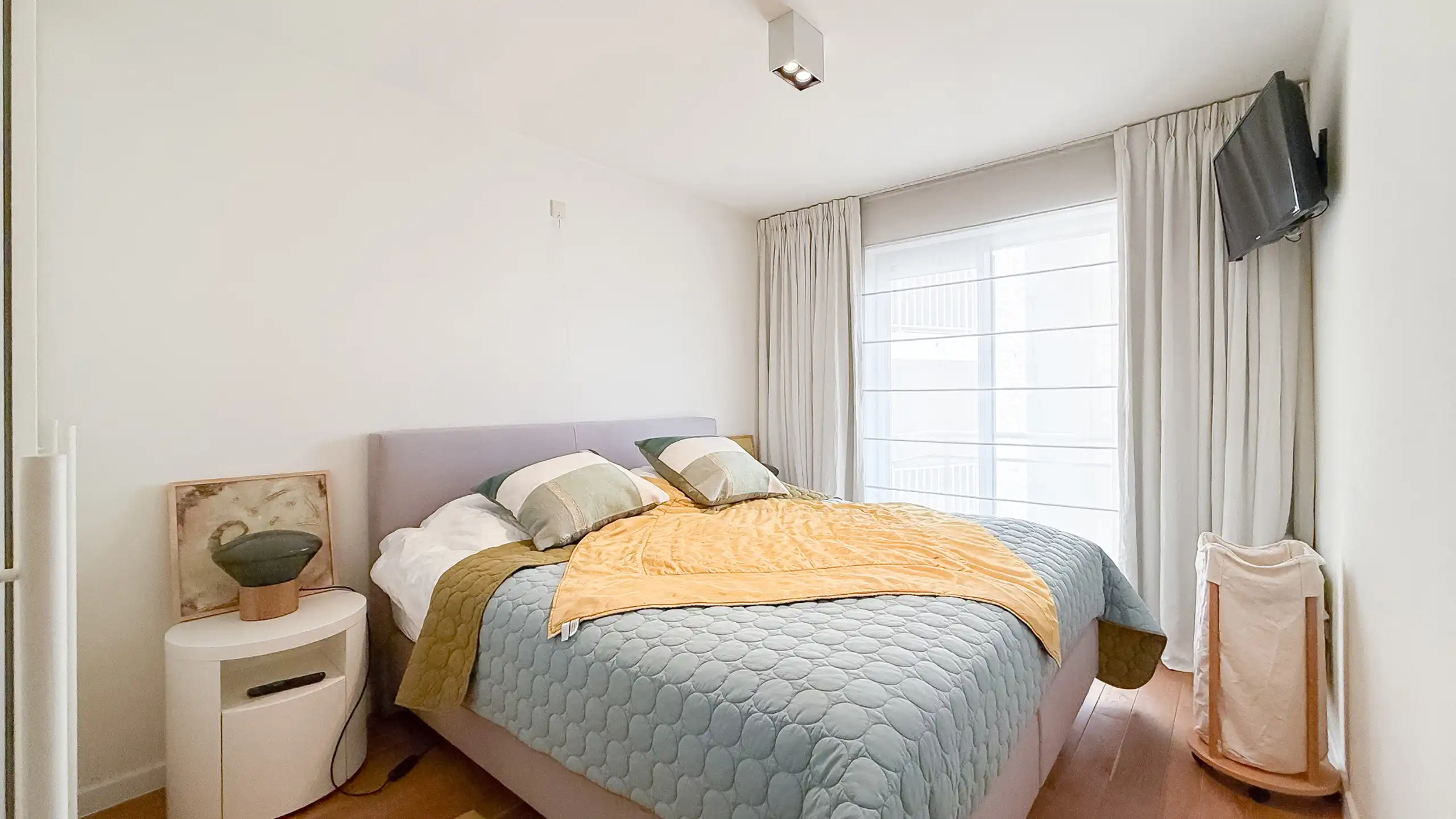 Lichtrijk appartement met terras en zeezicht in Duinbergen foto 18