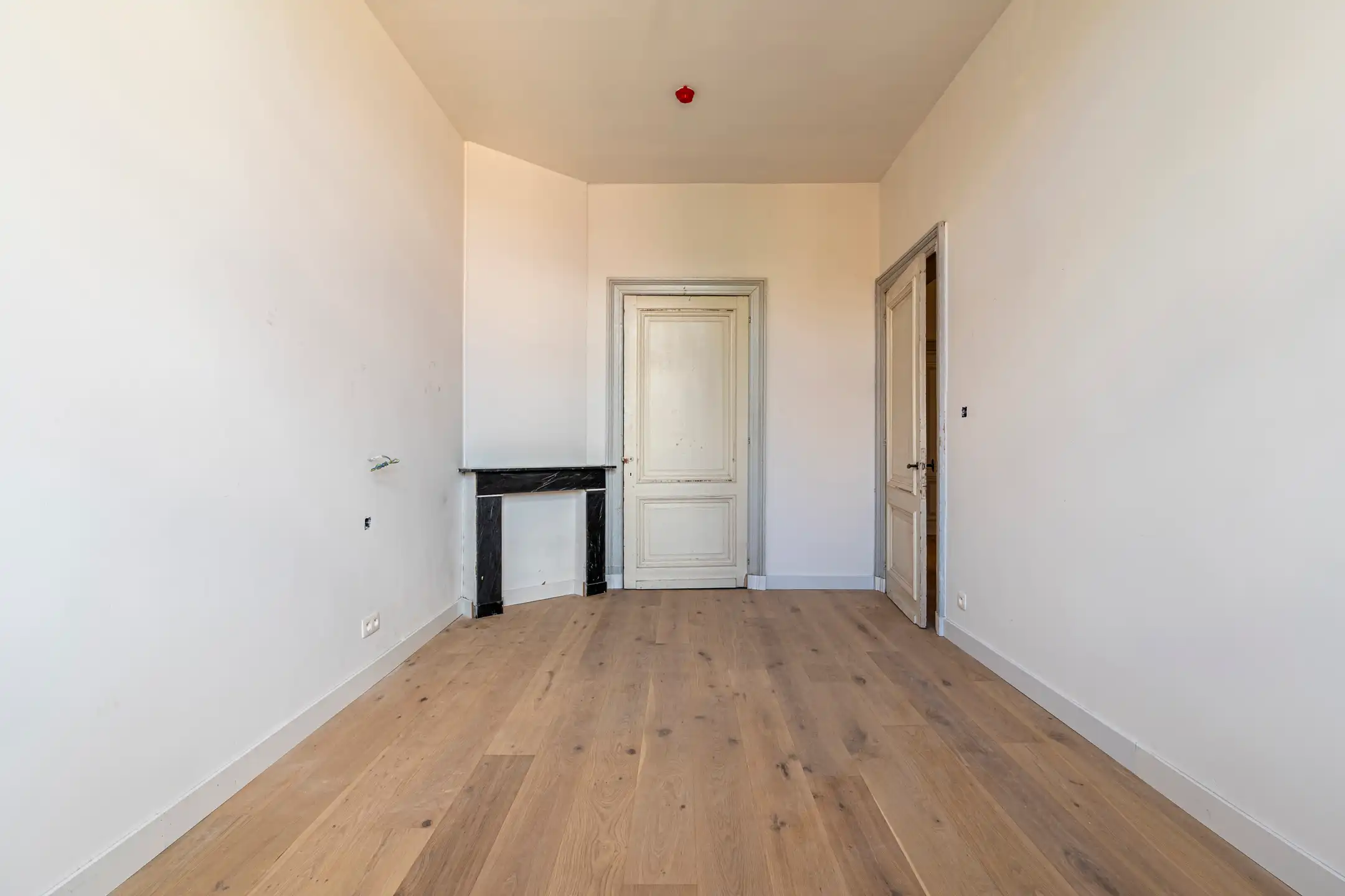 Appartement van 208m² + terras in uniek en historisch kader foto 13