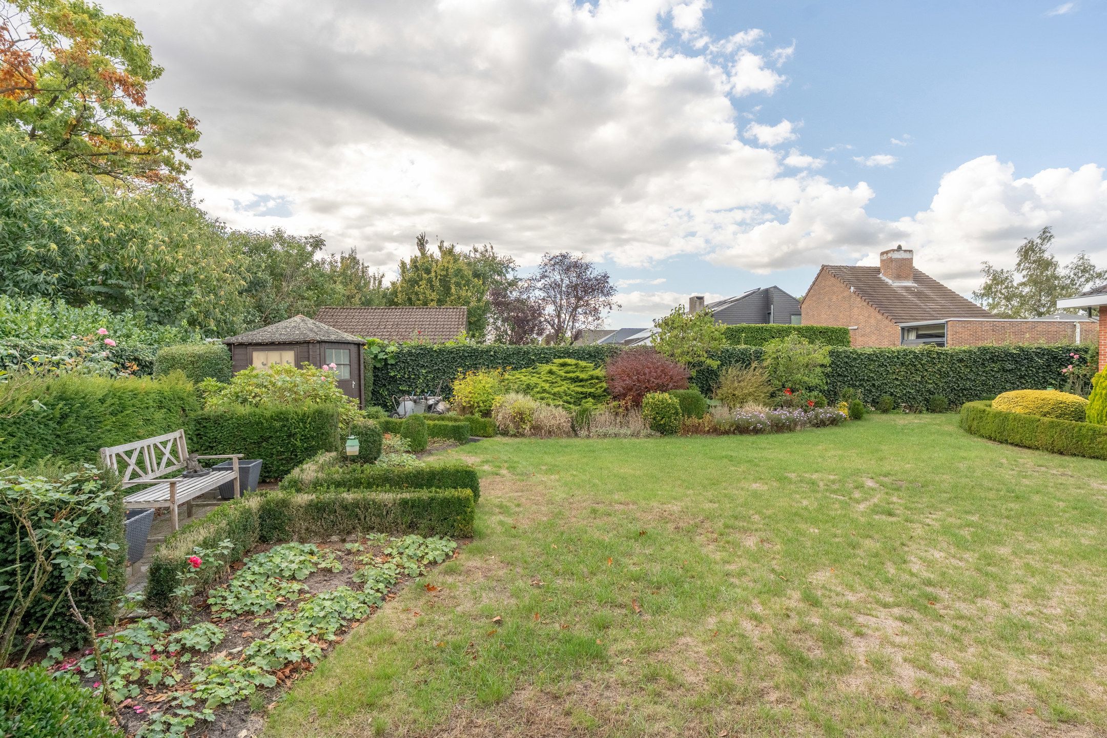 Gunstig gelegen laagbouwwoning met prachtige tuin te Beerse foto 30