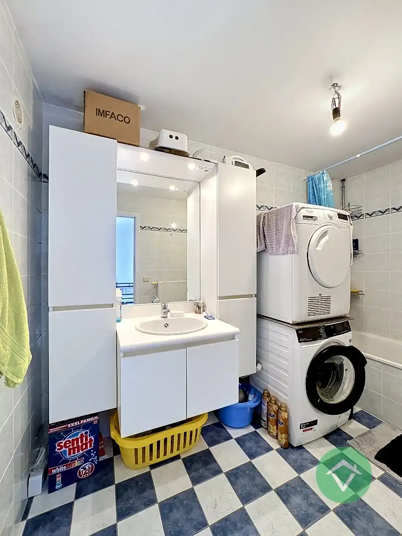 Instapklaar appartement met 4 slaapkamers en 2 badkamers in centrum Gistel foto 19