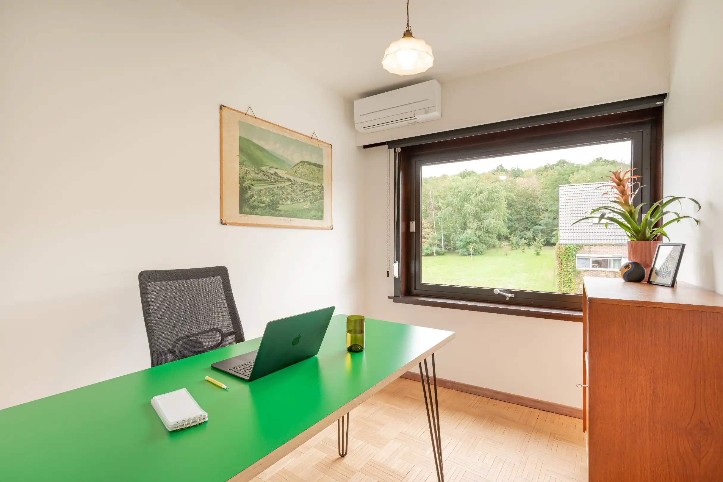 Karaktervolle en lichtrijke architectenwoning met stijlvolle renovatie foto 14