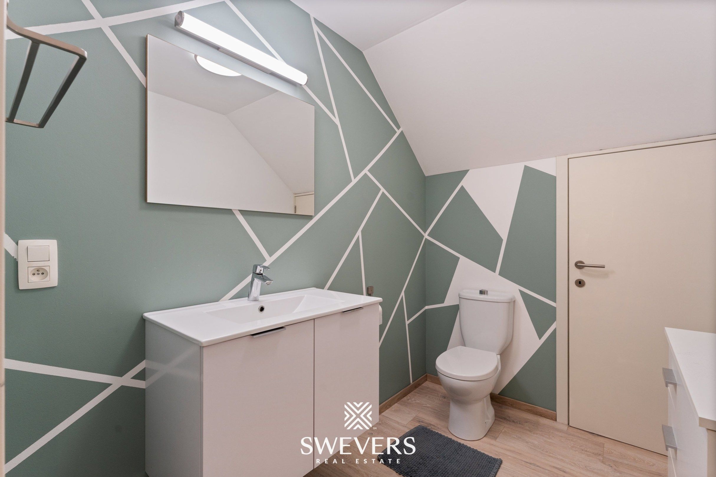 Ruime instapklare woning (248 m²) met hoogwaardige afwerking en zonnige tuin foto 23