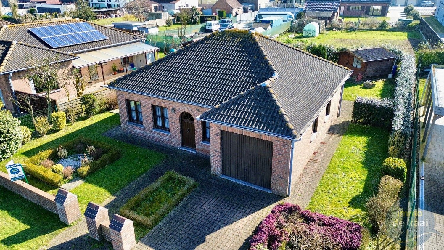 Hoofdfoto van de publicatie: Villa te koop