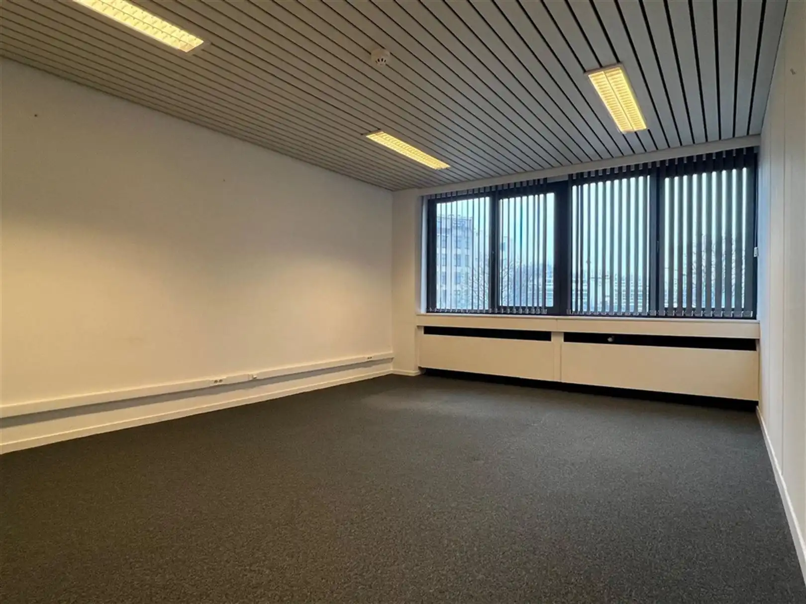 Instapklare kantoorruimtes te huur op uitstekende locatie aan de Singel foto 8