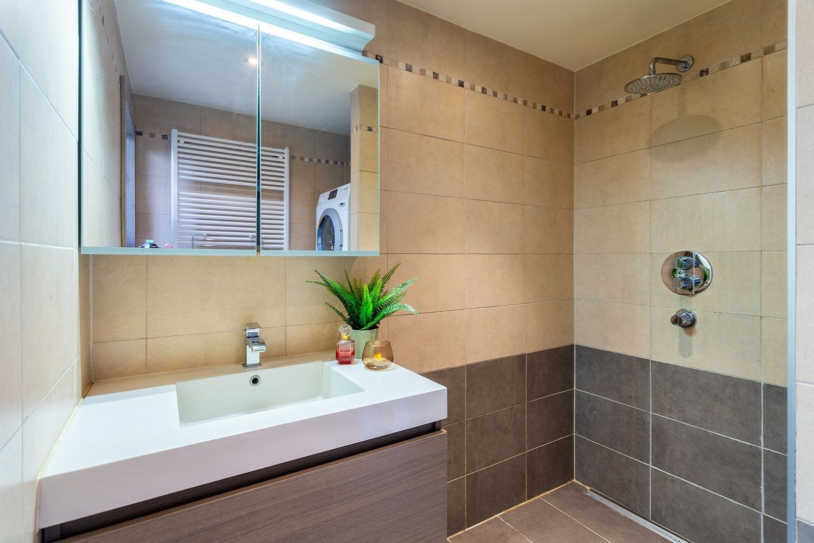 Energiezuinige woning met tuin in Groenenhoek foto 11