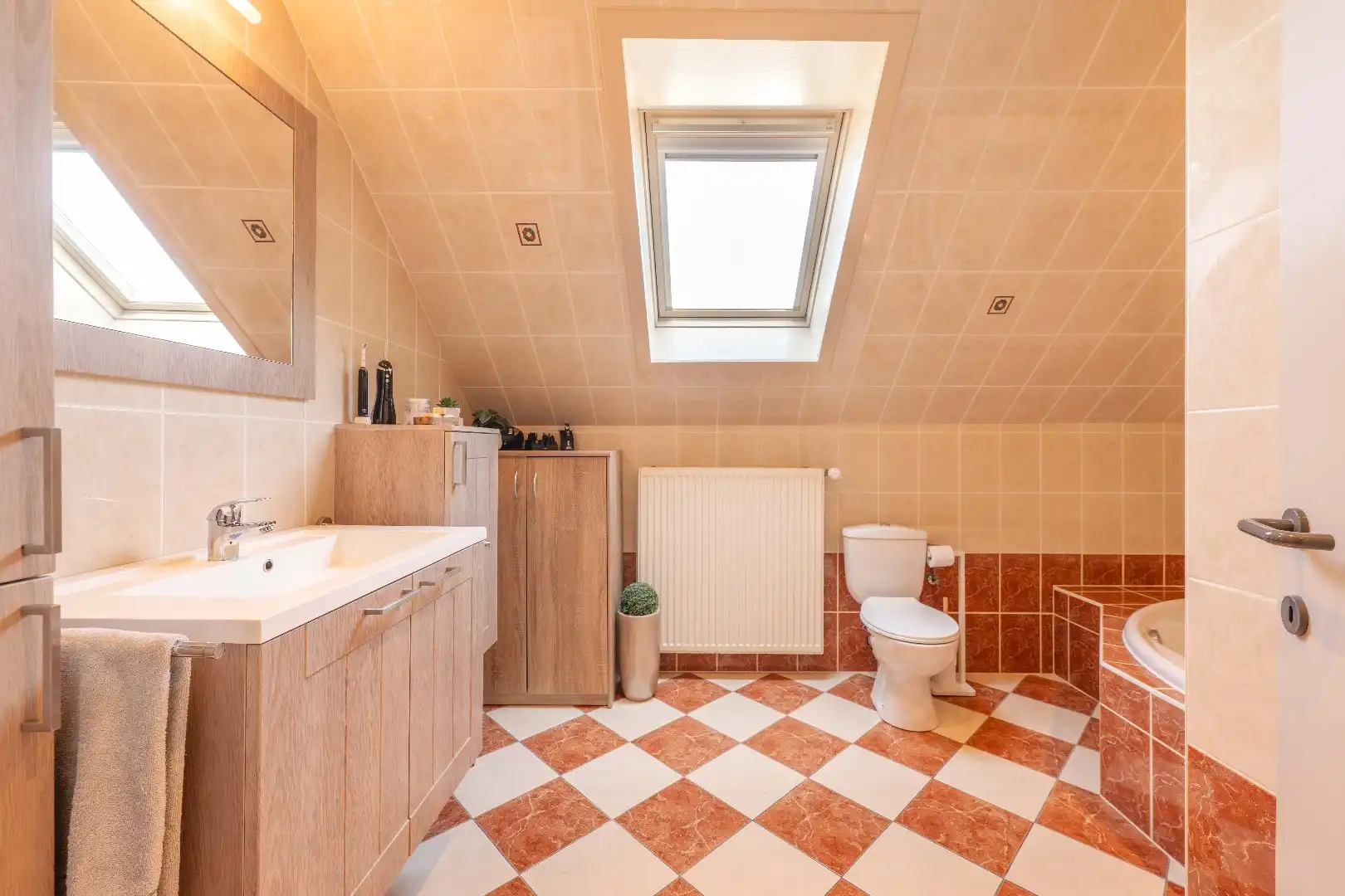 RUIME INSTAPKLARE VILLA MET LANDELIJK ZICHT TE KOOLSKAMP foto 15