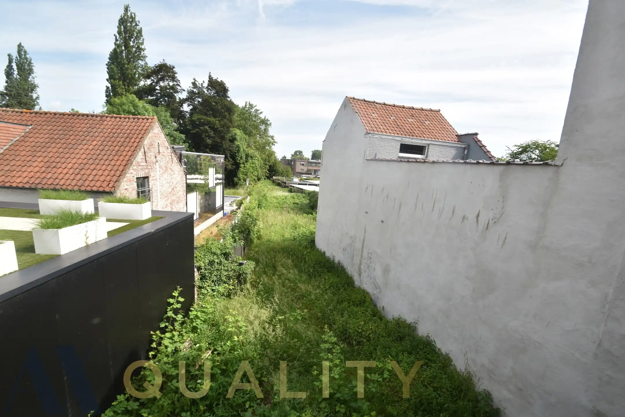 Kraktervolle te renoveren rijwoning/handelshuis met grote tuin en garage foto 23